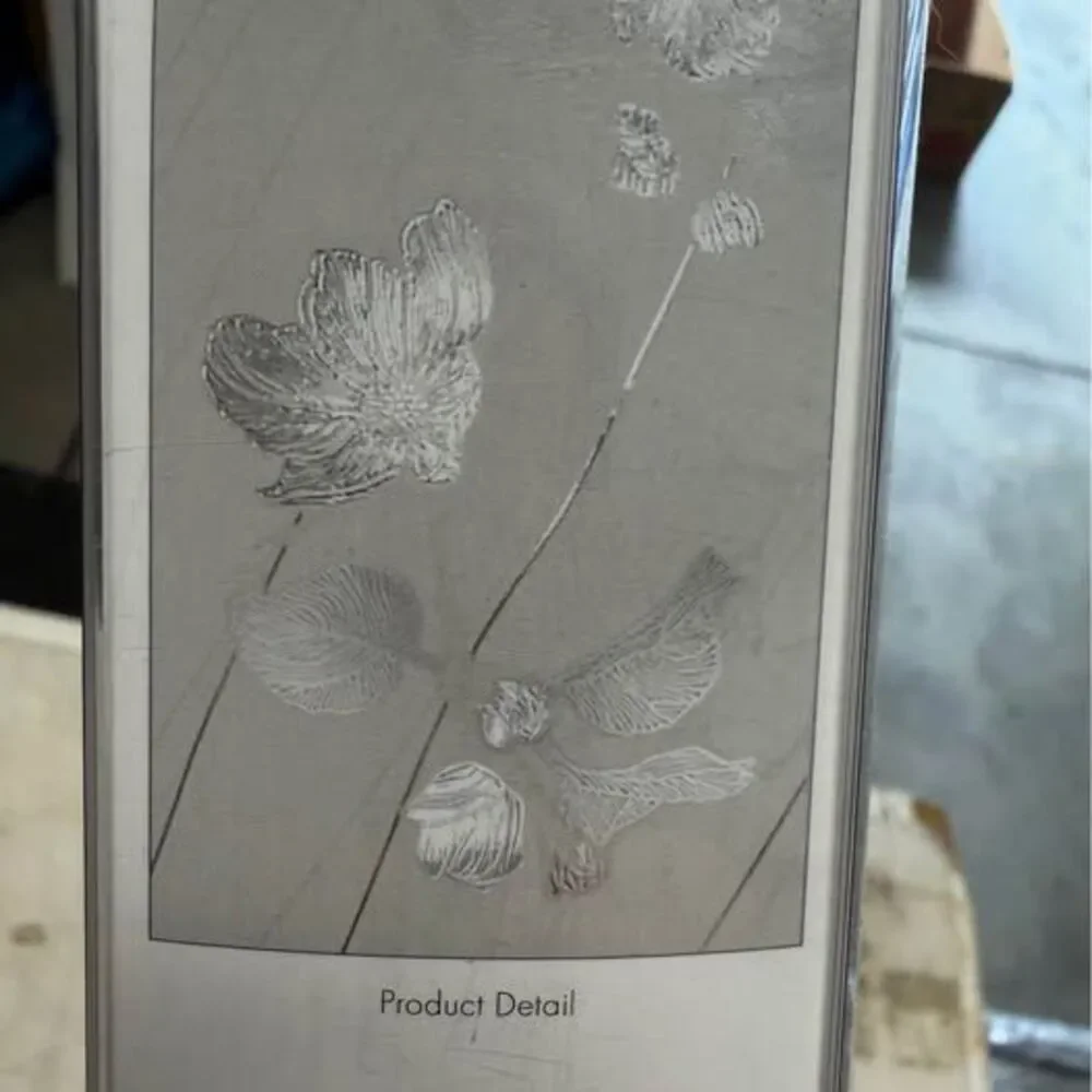 The visual effect of textured glass 24x36 window film Silver Rose